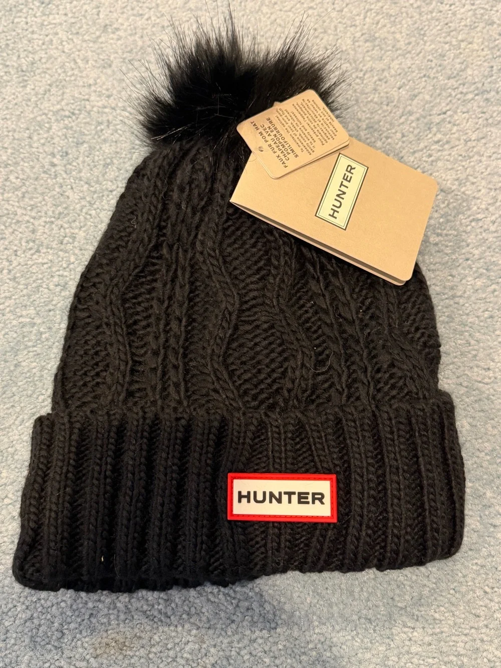 NWT - Hunter Black Cable Knit Pom Beanie Winter Hat